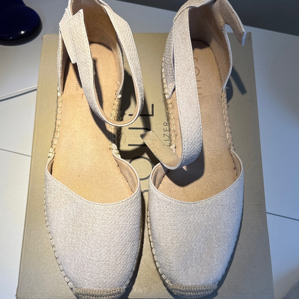 SOUL Naturalizer Wren Espadrille Flats in Light Sand Beige - Picture 5 of 8